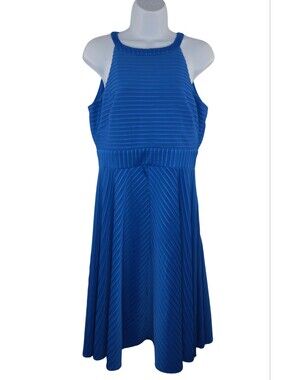 Suite 7 Pleated Halter Cocktail Size 10 Dress 2896-
